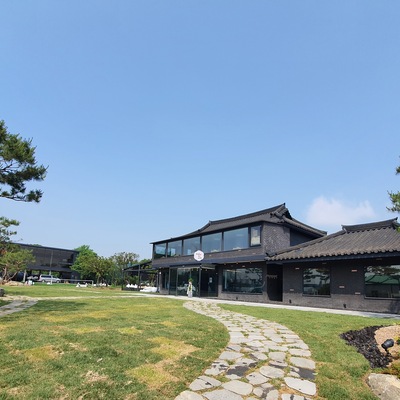 store_image_5