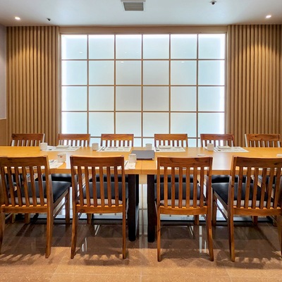 store_image_10