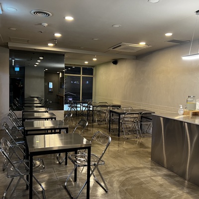 store_image_4