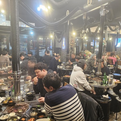store_image_4