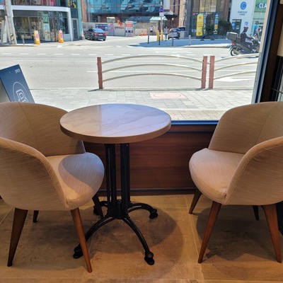 store_image_2