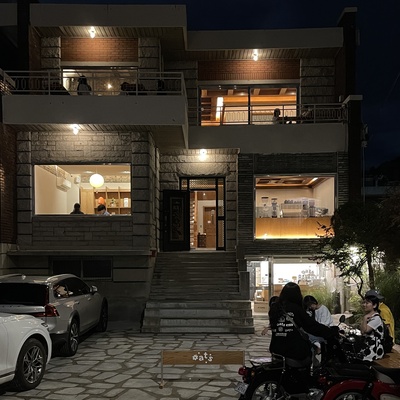 store_image_3