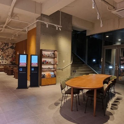 store_image_9