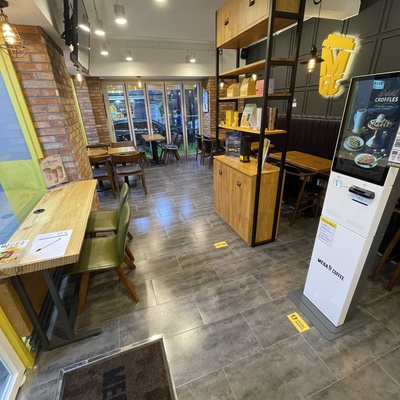 store_image_4