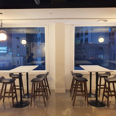 store_image_2