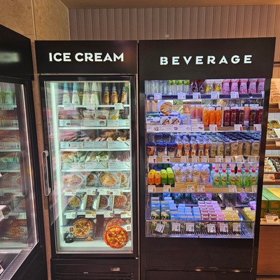 store_image_4