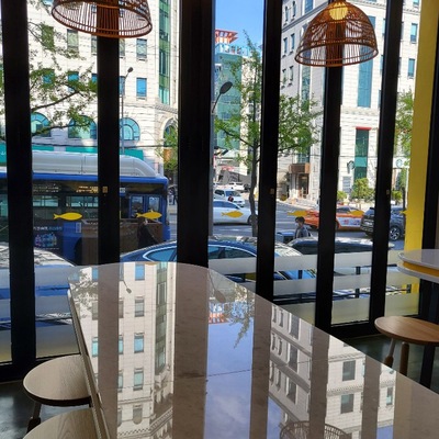 store_image_10