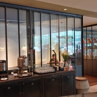 store_image_7