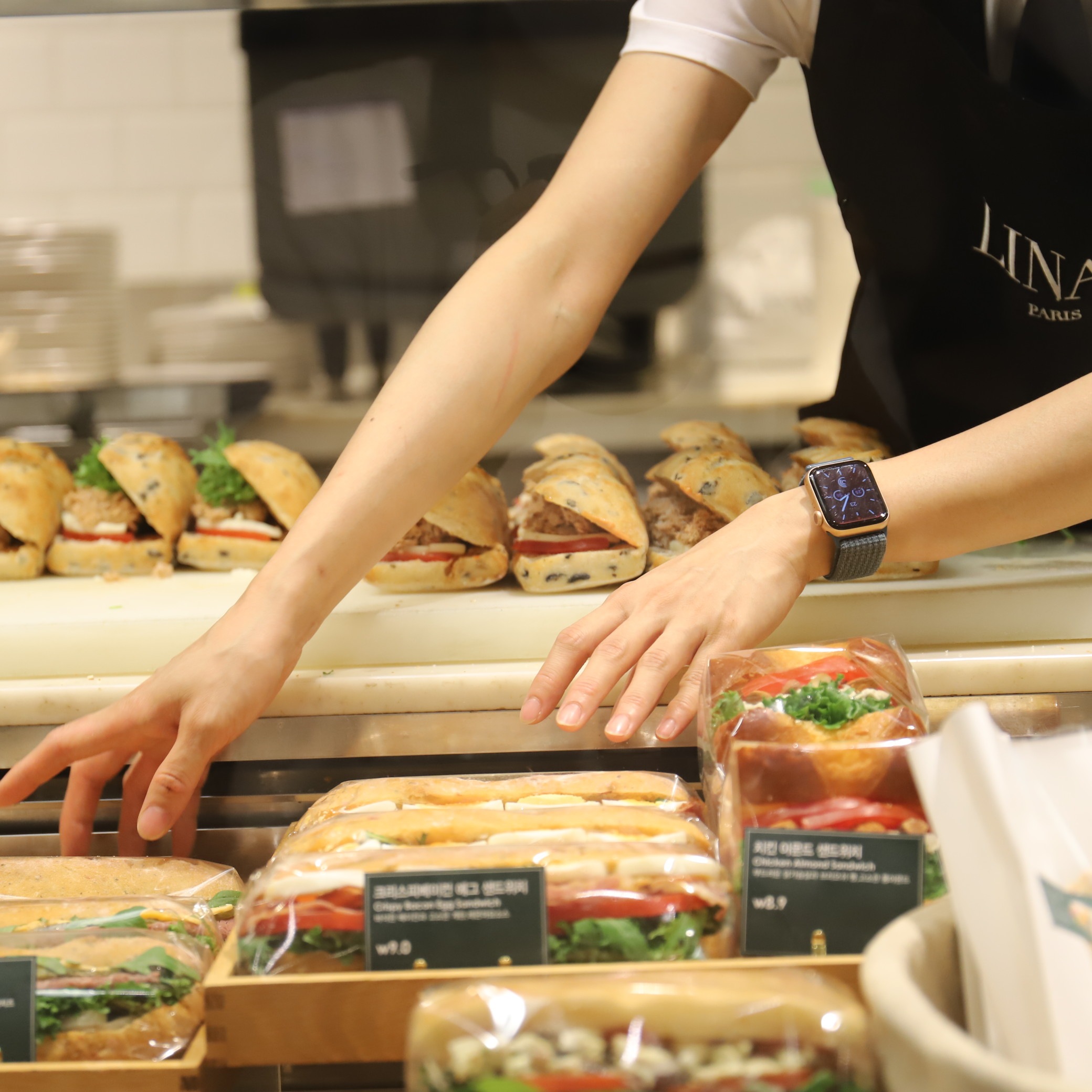 store_image_9