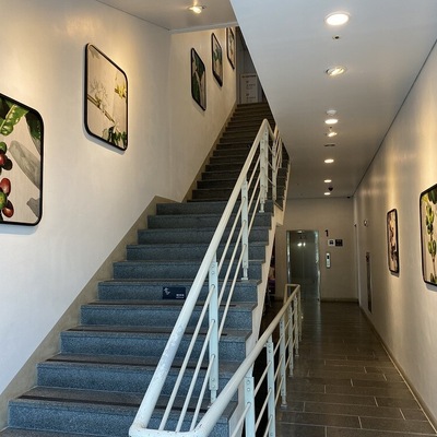 store_image_5