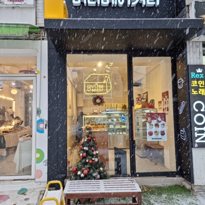 store_image_10