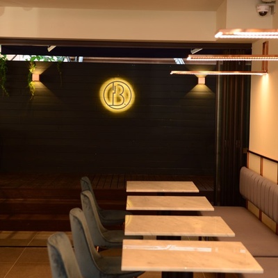 store_image_2