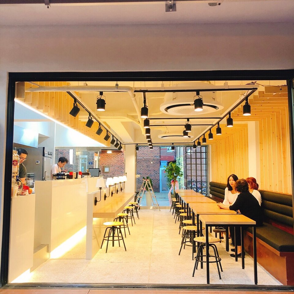 store_image_4