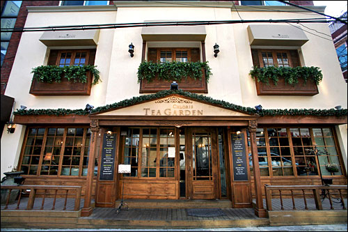 store_image_4