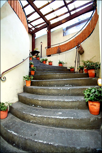 store_image_2