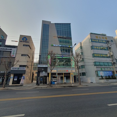 store_image_3