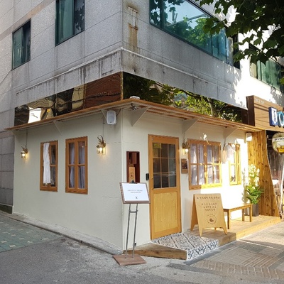 store_image_8