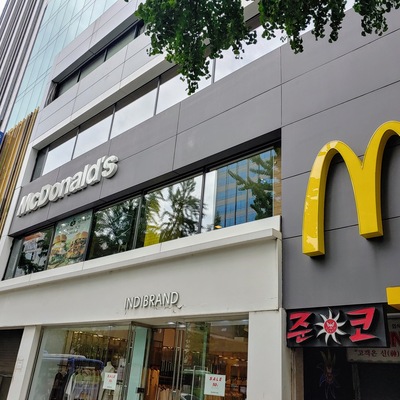 store_image_2