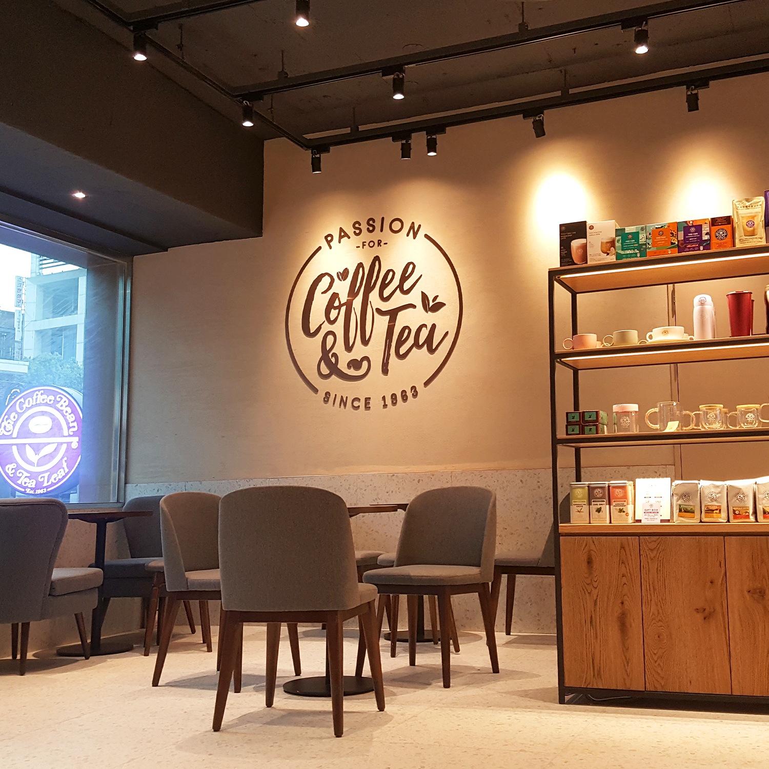 store_image_4