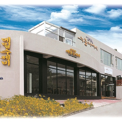 Seongbuk-dong Nurungji Baeksuk_image