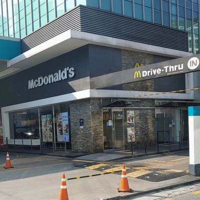 store_image_2