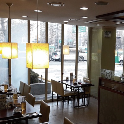 store_image_2