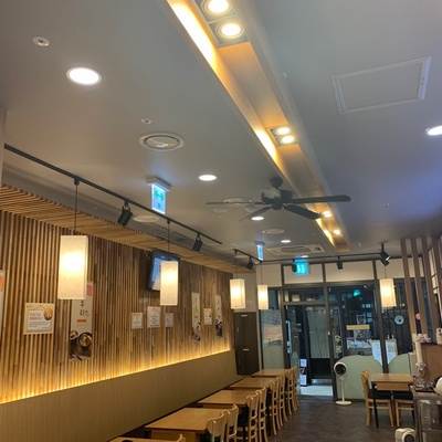 store_image_10