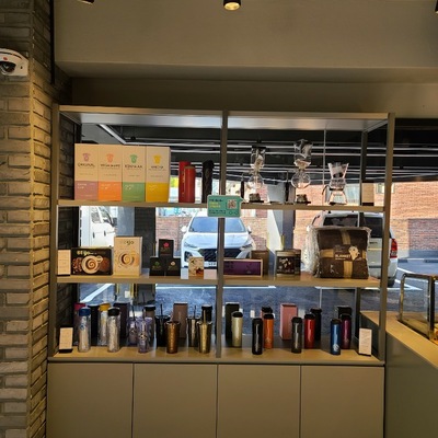 store_image_3