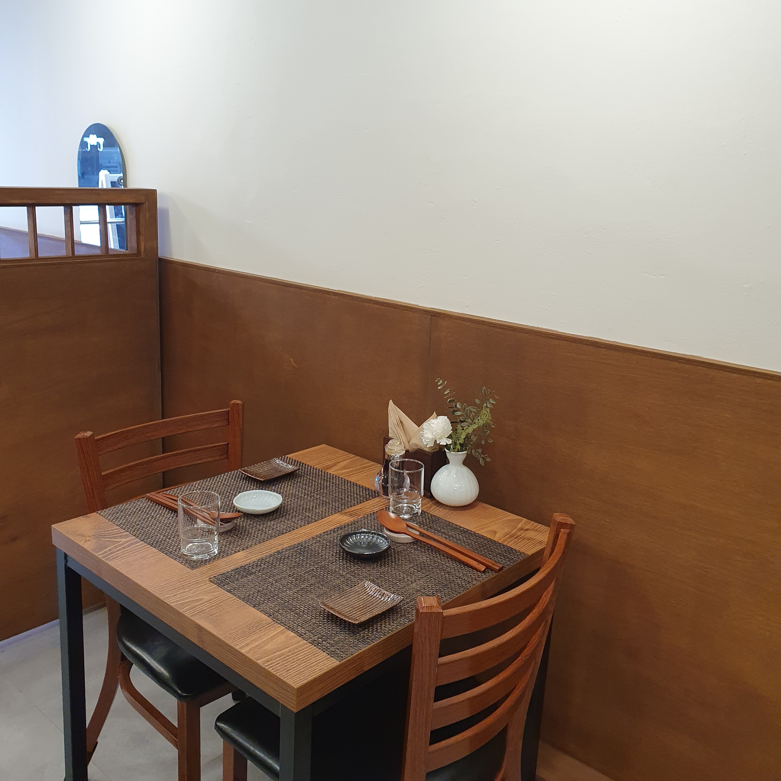 store_image_4
