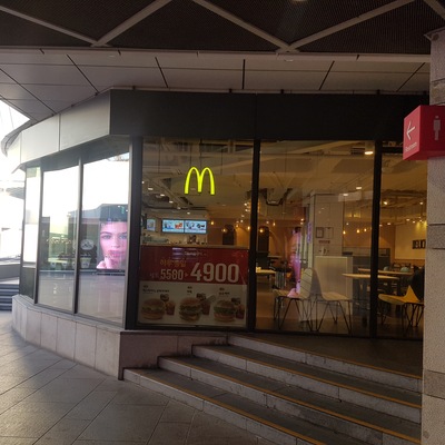 store_image_3