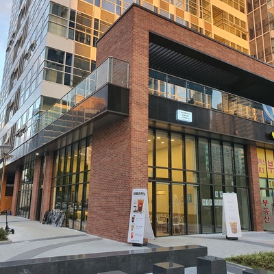 store_image_3