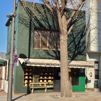 store_image_2