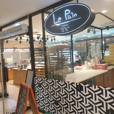 store_image_4