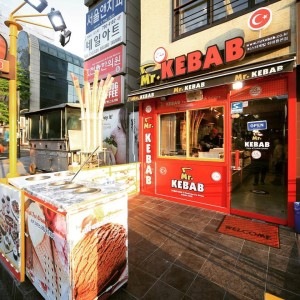 store_image_4