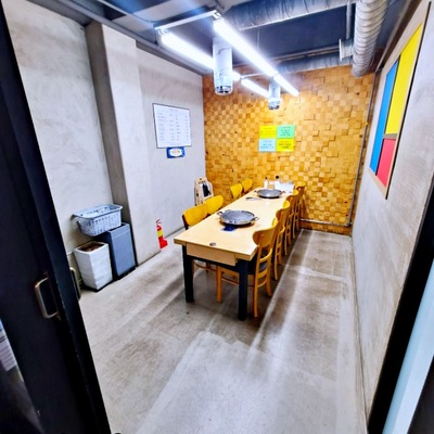 store_image_2