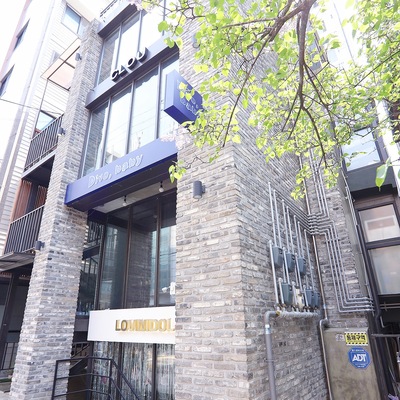 store_image_2