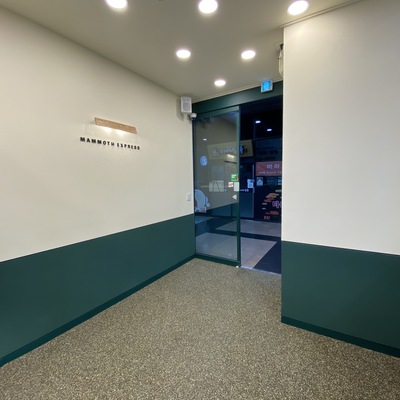 store_image_5