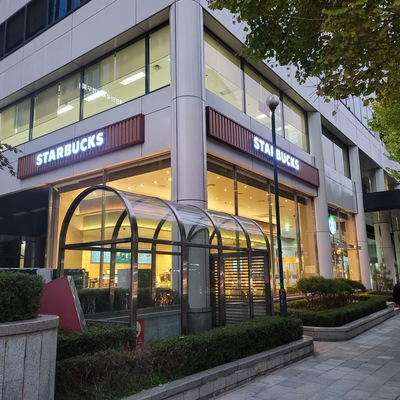 store_image_3
