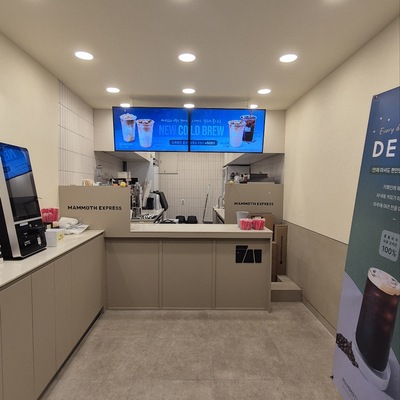 store_image_4