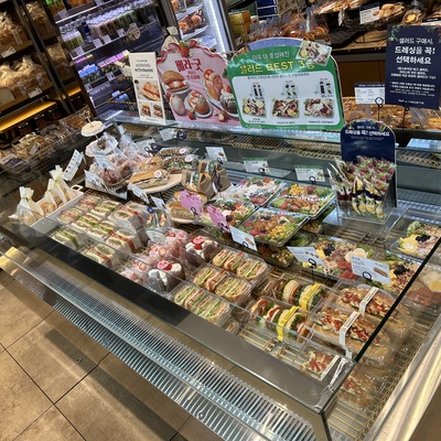 store_image_4
