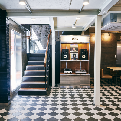 store_image_7