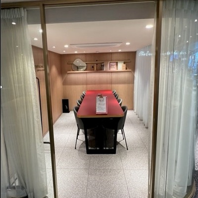store_image_4