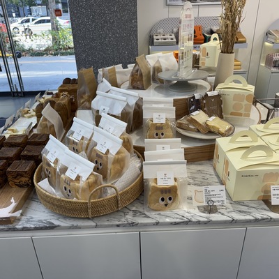 store_image_4
