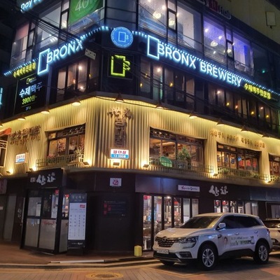 store_image_3