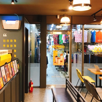 store_image_3