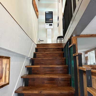 store_image_4