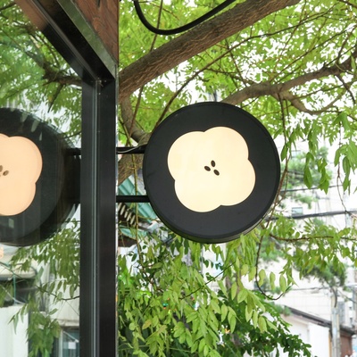 store_image_4