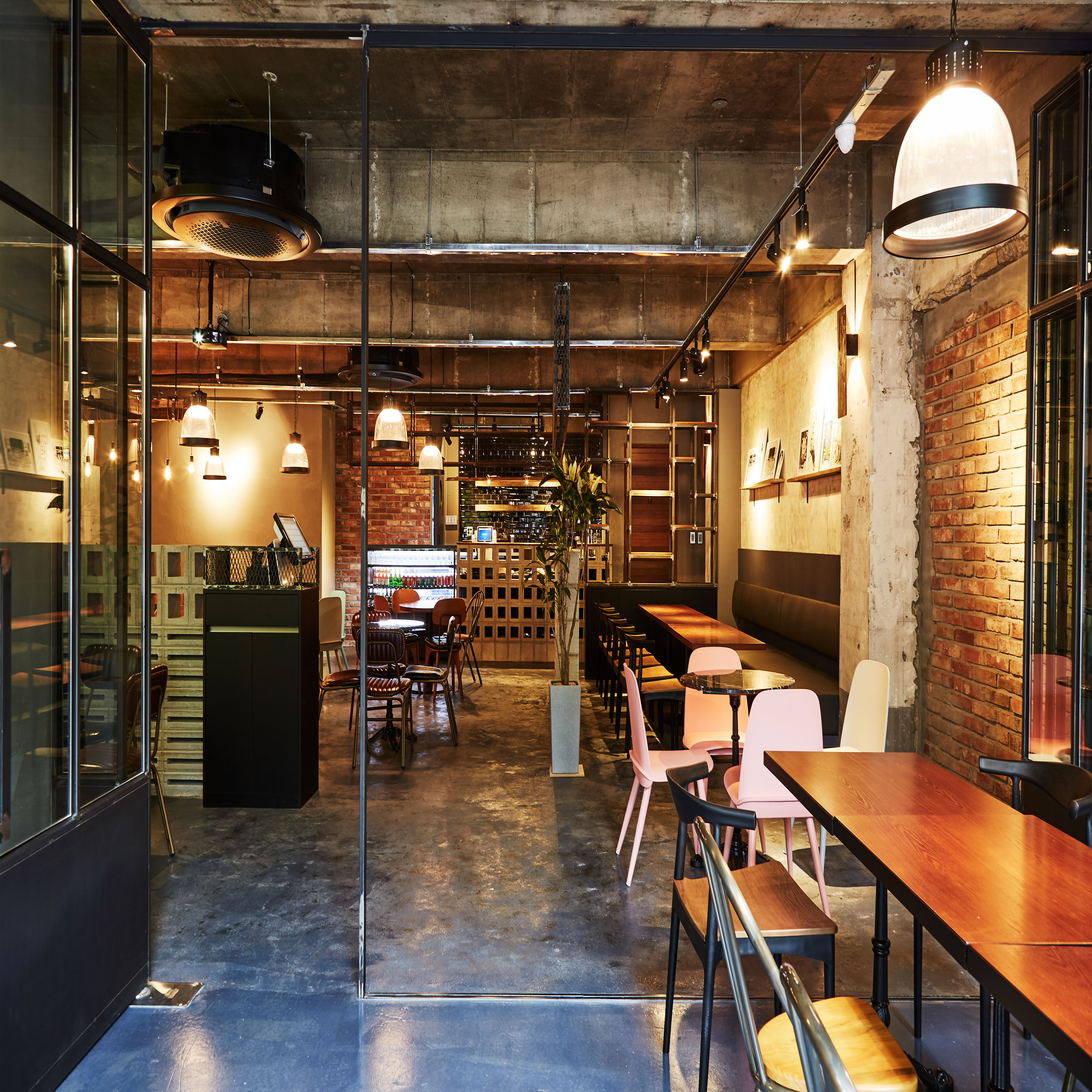 store_image_4