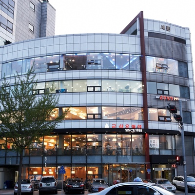 store_image_5