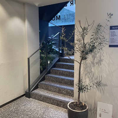 store_image_7